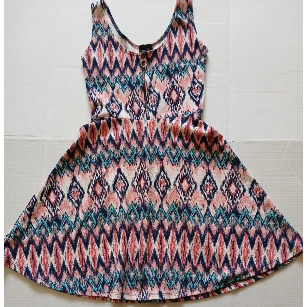 Vintage Rue 21 Mini Sundress 1/4 Front Zip Pink-Blues Aztec Design Womens Xsmall